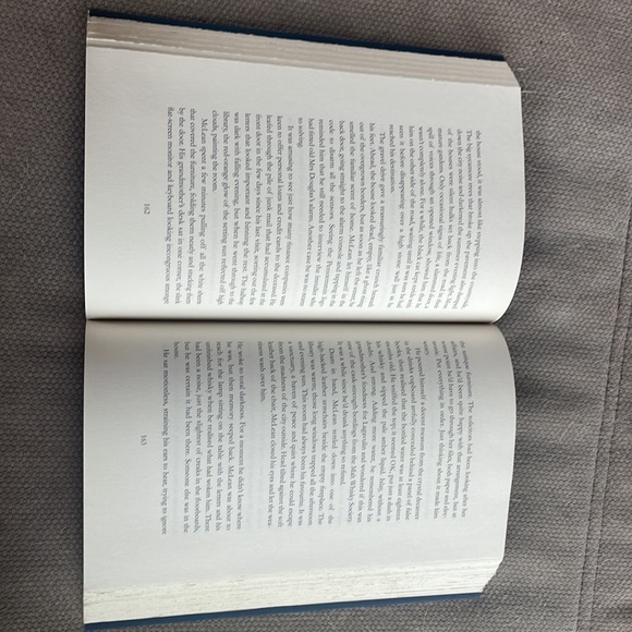 Natural Causes (An Inspector McLean Novel) - James Oswald. Softcover. Thriller. - Picture 7 of 11